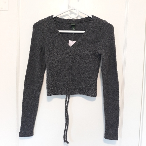 wild fable Sweaters - Wild Fable V-neck Sweater SZ XS